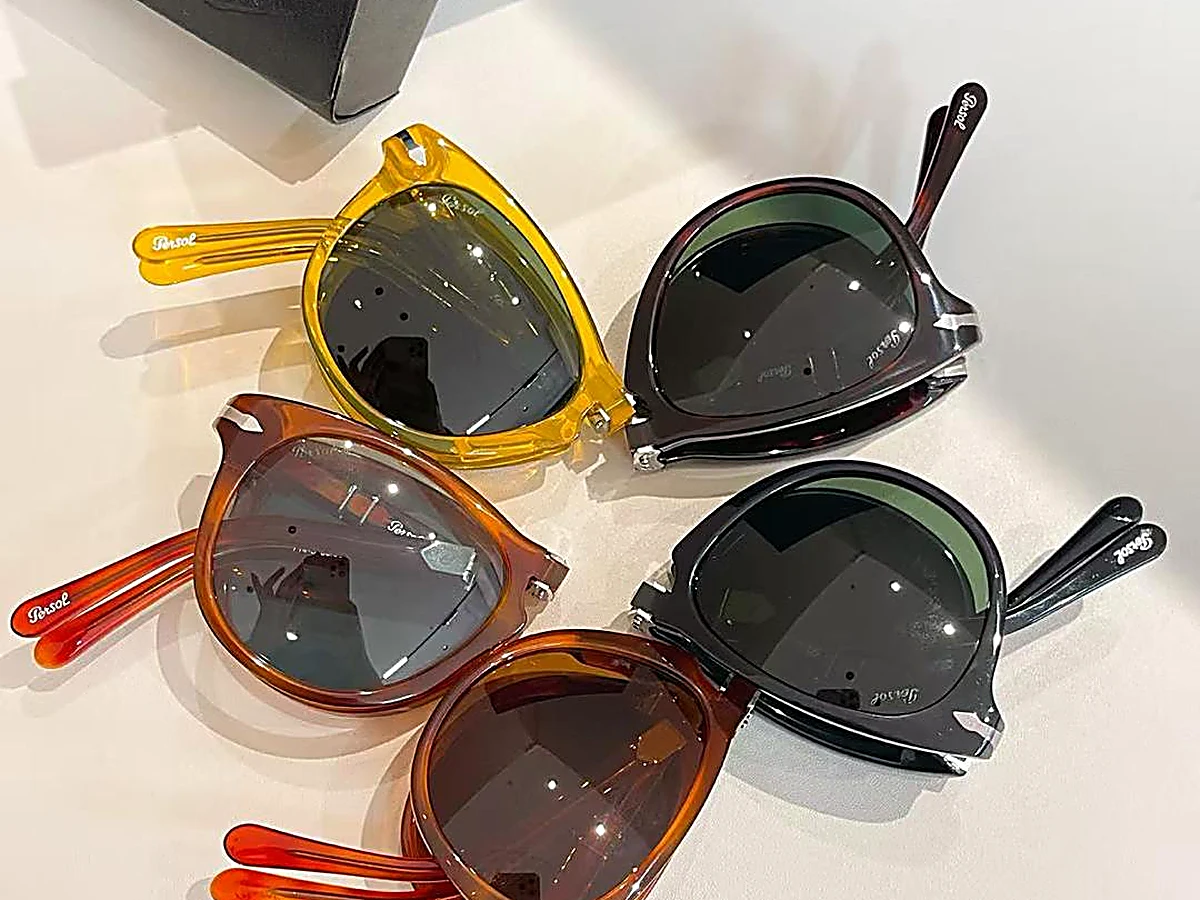 Collection de lunettes de soleil PERSOL pliables en plusieurs coloris