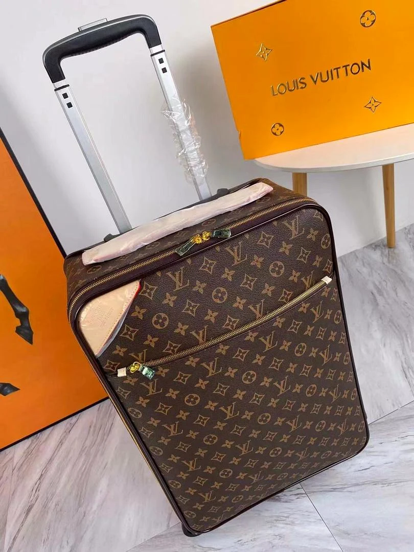 Valise Louis Vuitton Pégase en toile monogramme avec zip doré