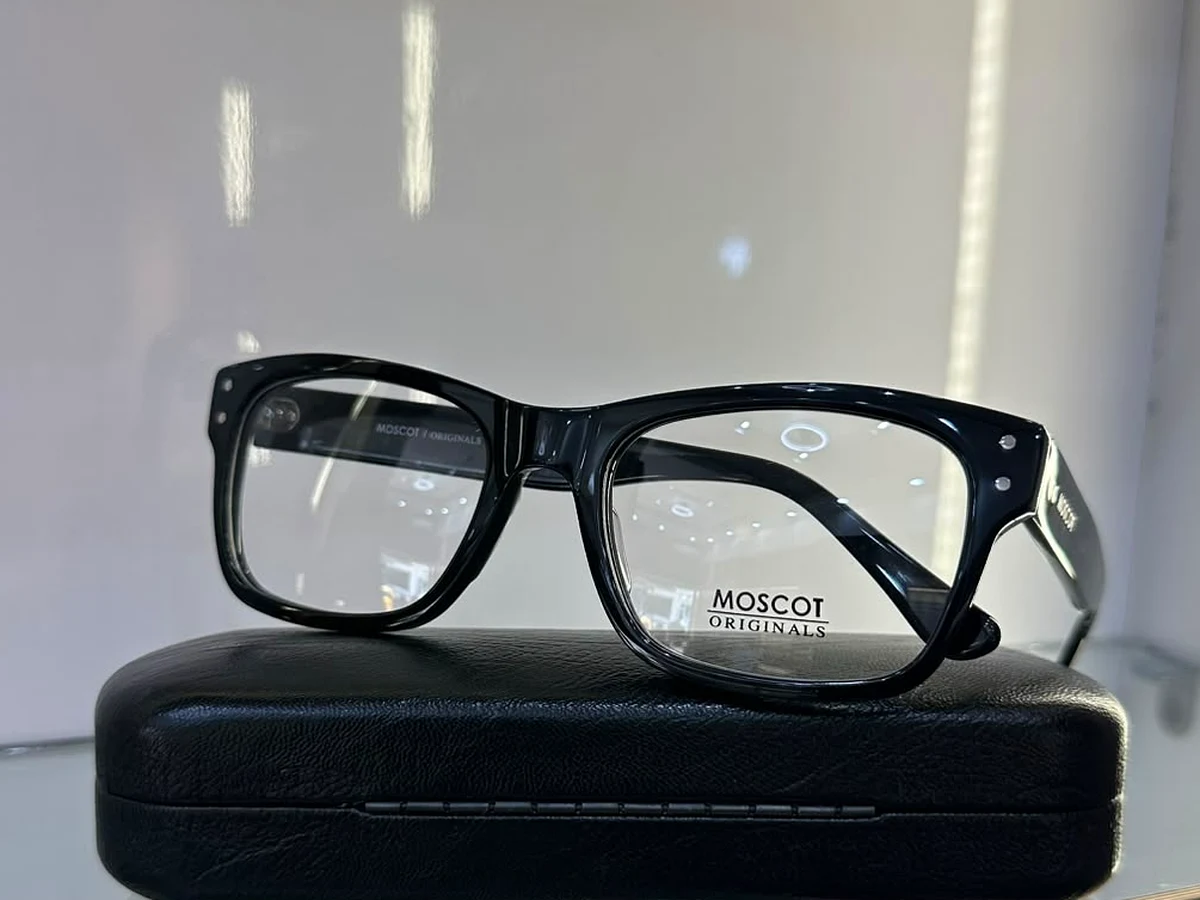 Monture MOSCOT Originals rectangulaire écaille foncée — TOUBA KHELCOM GROUP
