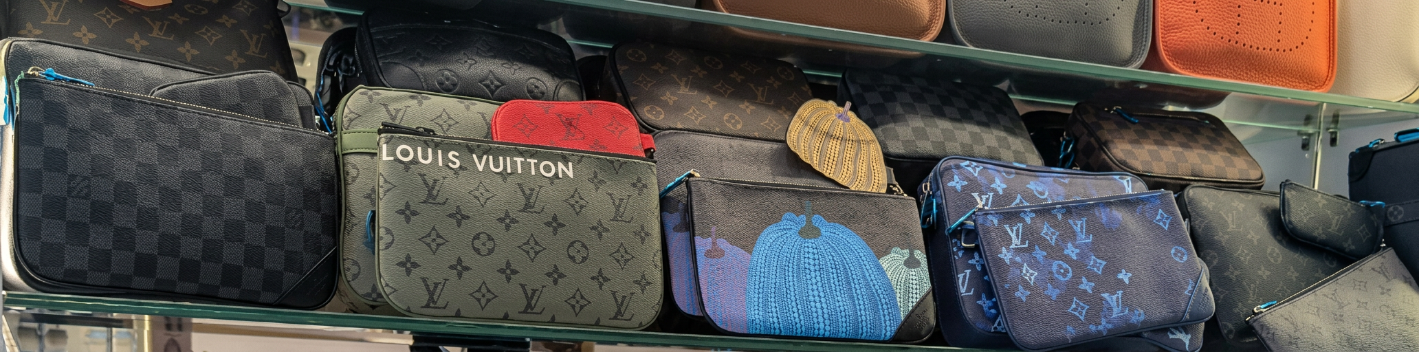 Pochettes — Pochettes — TOUBA KHELCOM GROUP Dakar